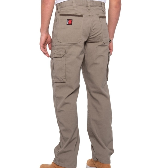 Riggs 50 X 32 - Picture 3 of 9